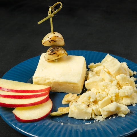 4 oz Minced Garlic Cheddar (Case Lot of 12)