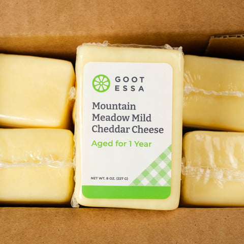 8 oz Mountain Meadow Mild Cheddar (Case Lot of 6)