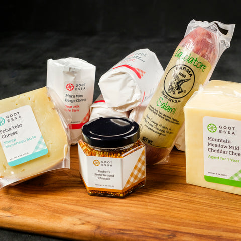 Cheeseboard's Friend - B (1.5 lbs. of 3 Cheeses, 1 4 oz Mustard and 1 Meat)