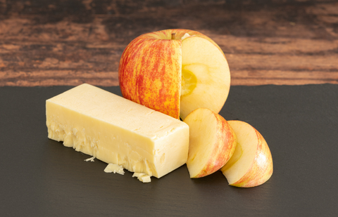 Woodsmoked Cheddar, Apple, and Potato Skillet Bake